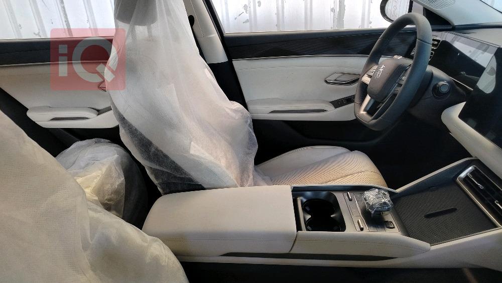 بي واي دي كوين L DM-i